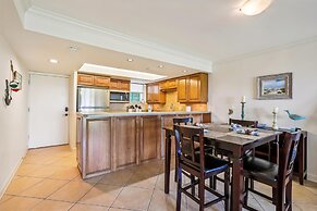 Oceanic Luxury: Historic St. Augustine Gem