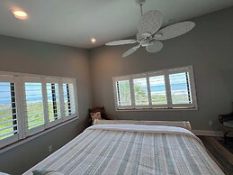 Ocean Bliss: 3BR Mod Haven, St. Aug