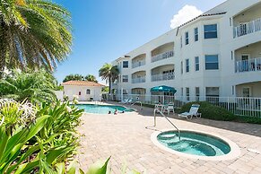Beachfront Bliss: St. Augustine 2BD Luxury