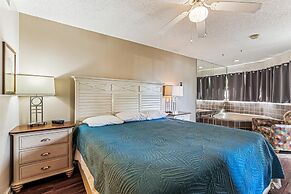 Beachside Paradise Pool & Historic Charm