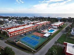 Beachside 2br/2ba Condo w/ Pool, Balcony & Boat Parking in St. Augusti