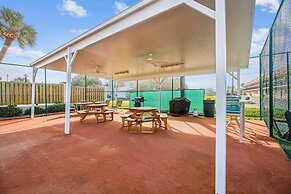 Beachside 2br/2ba Condo w/ Pool, Balcony & Boat Parking in St. Augusti