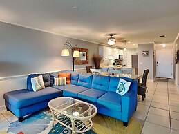 Oceanfront Luxury: 2BR Condo, New Rental