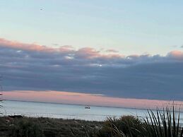 Oceanfront Luxury: 2BR Condo, New Rental