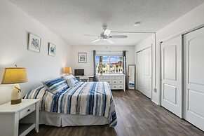 Beachfront Epic Ocean Views Sleeps 6 New Rental