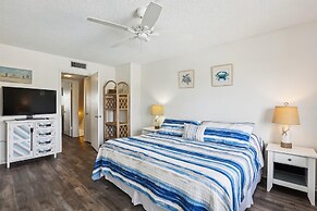 Beachfront Epic Ocean Views Sleeps 6 New Rental