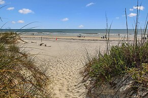 View Ocean & Racquet 8315
