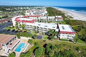 Oceanfront 3BR Condo: Gated, Breathtaking View