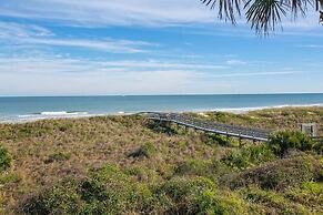 Breezy Beachfront Bliss at Historic St Augustine