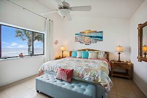 Breezy Beachfront Bliss at Historic St Augustine