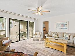 Unwind at St Augustine's Beachfront Oasis