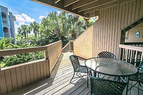 Unwind at St Augustine's Beachfront Oasis
