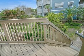 Unwind at St Augustine's Beachfront Oasis