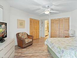 Unwind at St Augustine's Beachfront Oasis