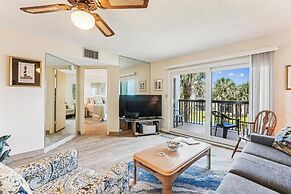 Cozy St. Augustine Getaway Scenic Views & Modern Comforts