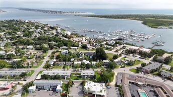 Charming St. Augustine Getaway Near Lighthouse & Historic District