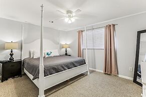 Charming St. Augustine Getaway Near Lighthouse & Historic District