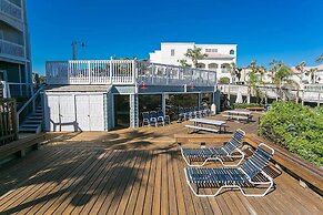 Oceanfront Elegance: Luxe Condo in St. Augustine