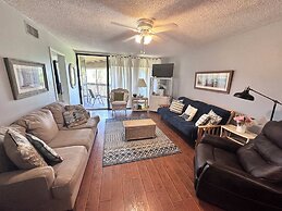 Oceanfront Elegance: Luxe Condo in St. Augustine