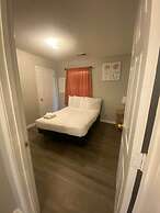 Cedar Ave Escape