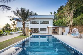 Villa with Jacuzzi &Stunning Seaview V30