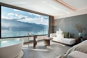 Dali Puyu VILLA Cliff Seaview Hotel