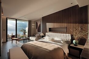 Dali Puyu VILLA Cliff Seaview Hotel