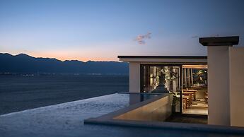 Dali Puyu VILLA Cliff Seaview Hotel
