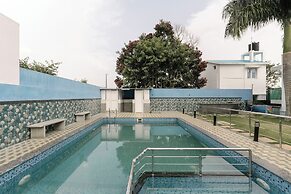 Treebo Sns Grand Inn