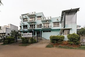 Treebo Sns Grand Inn