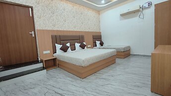 Hotel Pilgrim Near Golden Temple