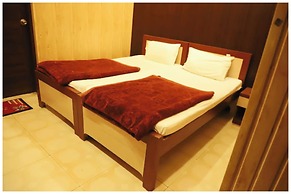 Premium Hotel A-S-H-A Lucknow