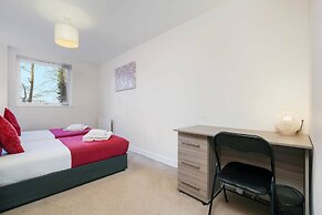 Alder House Serviced Apt. Maidenhead