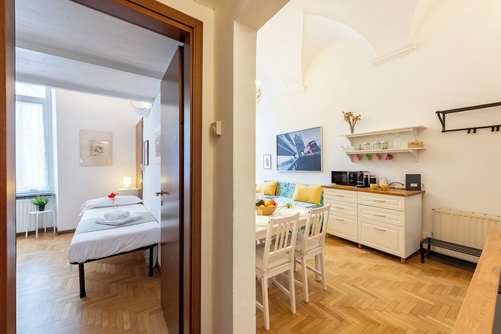 Central Apartment Porta Soprana Genova