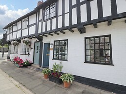 Middle Cottage