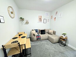 3-Bed Home in Glasgow