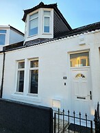 3-Bed Home in Glasgow
