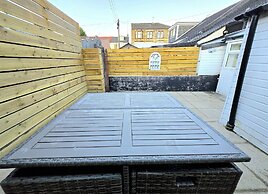 3-Bed Home in Glasgow