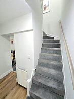 3-Bed Home in Glasgow