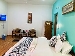 Snow Crest Residency Manali With View