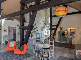 Seaside Retreat & Hotel