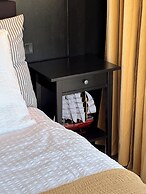 Seaside Retreat & Hotel