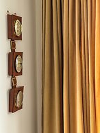 Seaside Retreat & Hotel