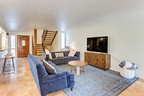 5 Mi to Colorado River: Yuma Gem w/ Pool Access!
