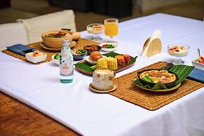 Dali Shuanglang Anqi'erhai Resort Hotel