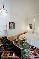 Riad dar ayur