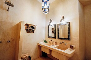 Riad dar ayur