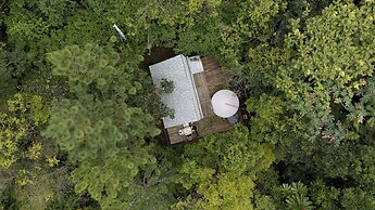 Silvery Bungalows en el Bosque