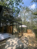 Silvery Bungalows en el Bosque