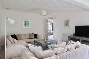Sleeps 9- Kingbeds- Familyfriendly- Contactlessci